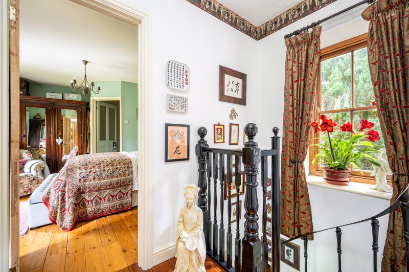 Landing - click for photo gallery